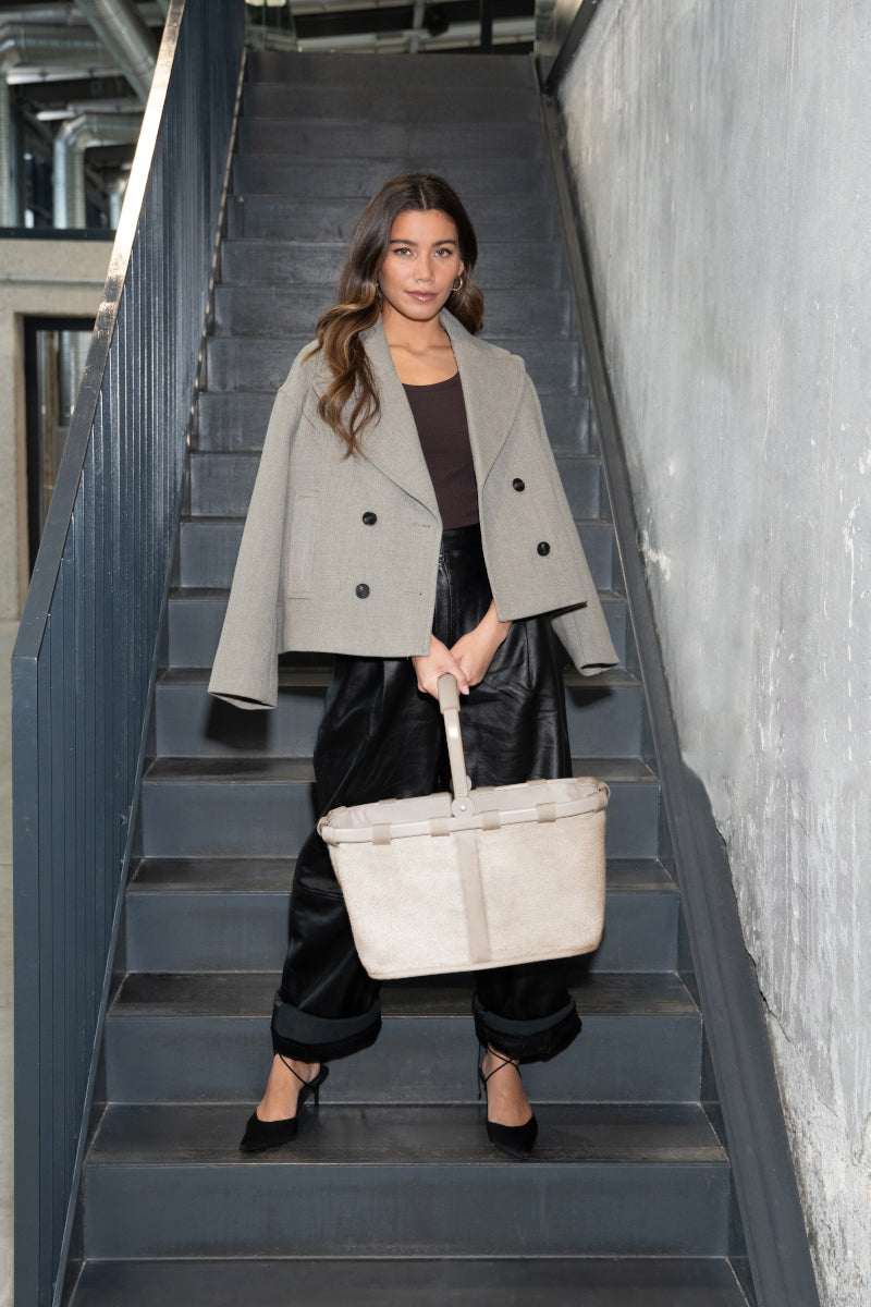 reisenthel carrybag teddy sand Lifestyle 6