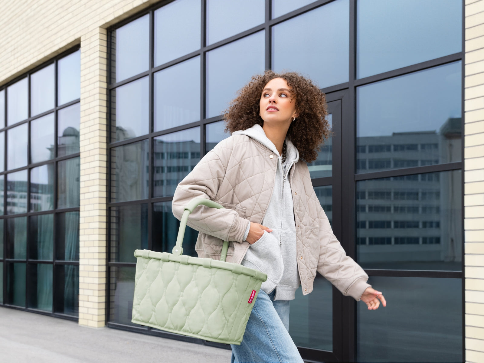 reisenthel carrybag puffer iced matcha - Produktbild 6