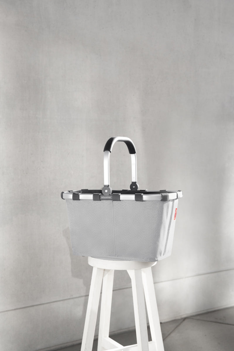 reisenthel carrybag herringbone grey Lifestyle 1