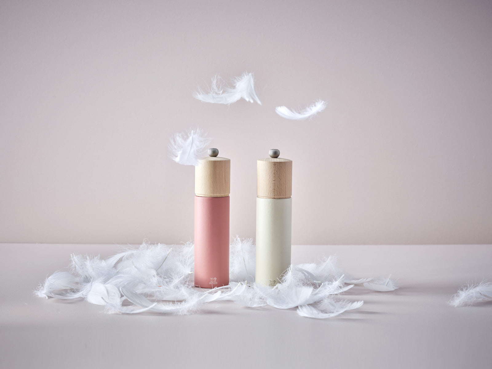 PEUGEOT BOREAL Salzmühle federweiß 21 cm Lifestyle 3