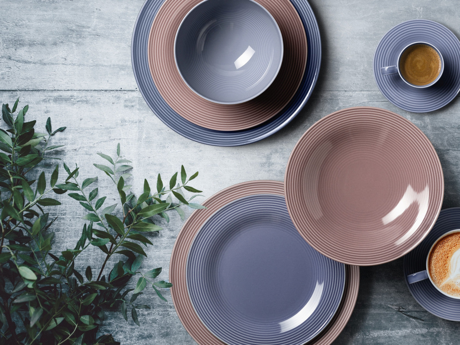 Seltmann Weiden Beat Fliederblau uni Pasta-/Salatteller 27,5cm Lifestyle1