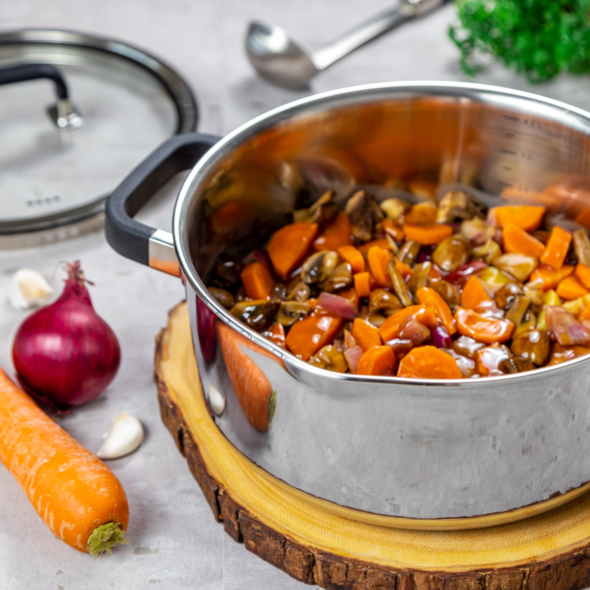 Spring FUSION2+ Bratentopf mit Glasdeckel 24cm Lifestyle 2