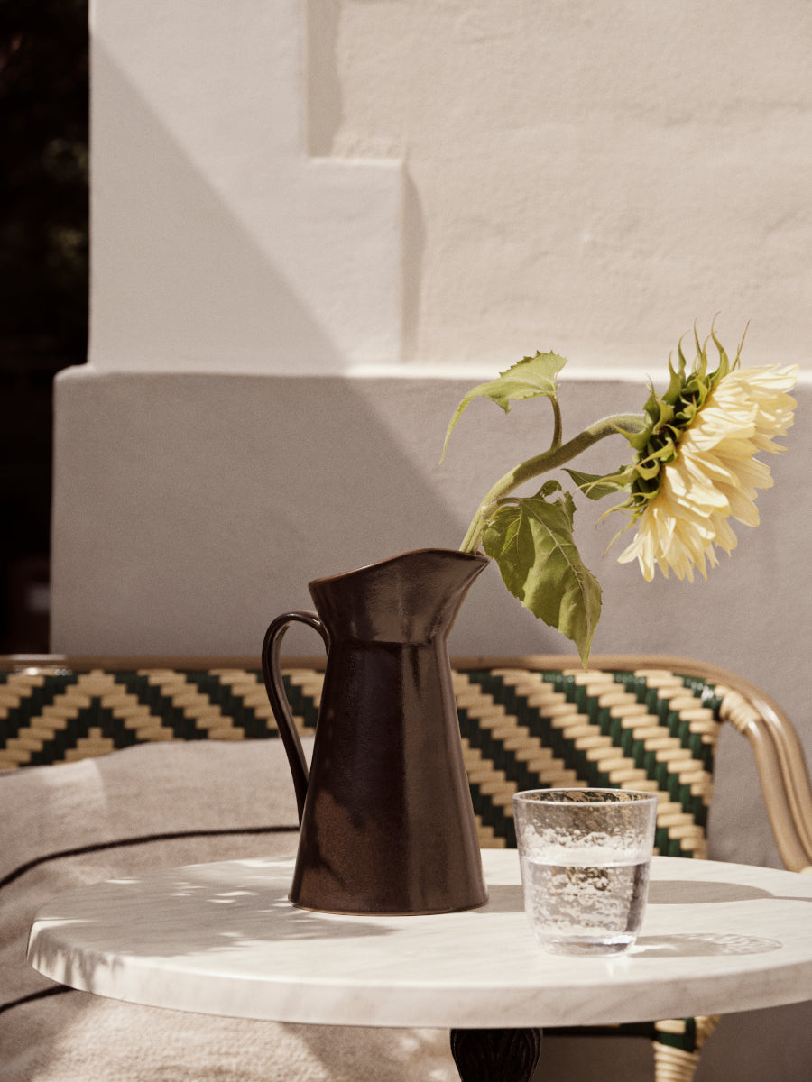 Broste Copenhagen Jenna Kanne antique brown 1,3l Lifestyle 2