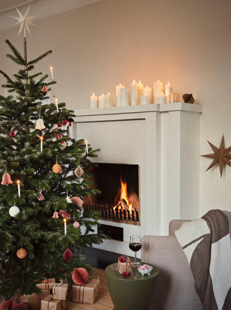 Broste Copenhagen Silke black Leuchter 18cm Lifestyle2