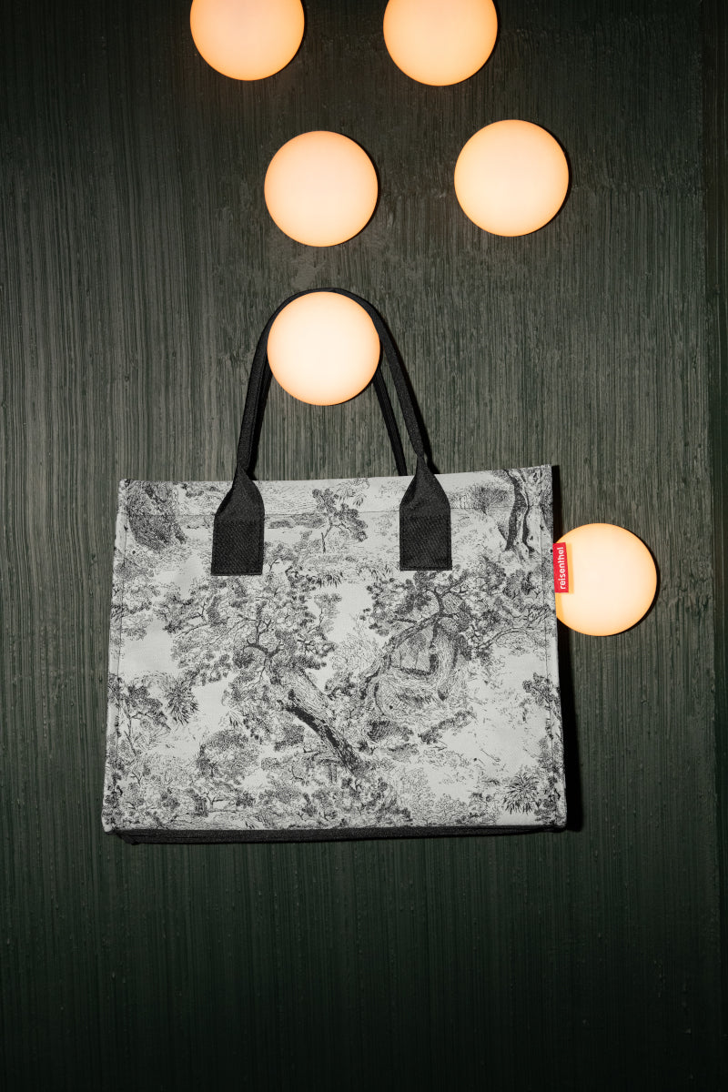 reisenthel daily shopper jacquard grey Lifestyle 12