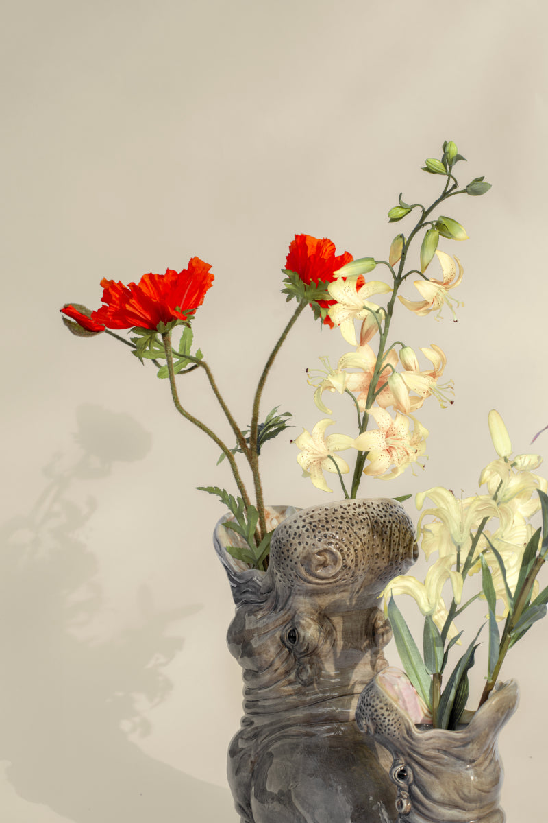 Donkey Products Hungry Hippos Vase grau 30cm Lifestyle 4