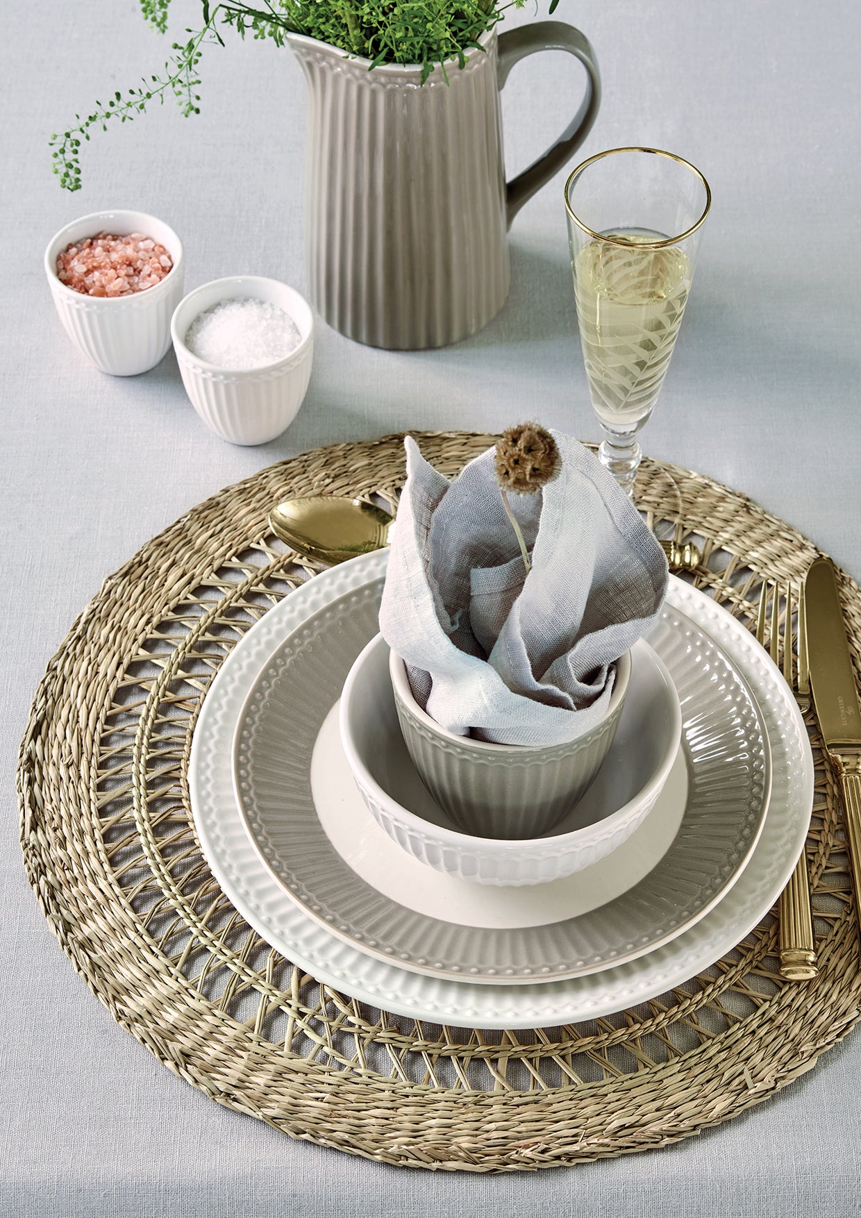 Greengate Alice Frühstücksteller hazelnut brown 23 cm Set6 Lifestyle5