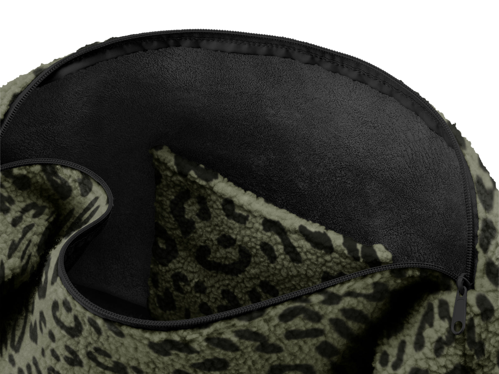 reisenthel moonbag teddy leo olive Freisteller5