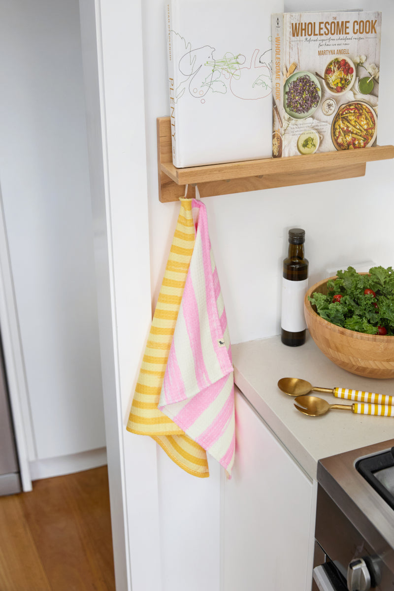 Dock & Bay Geschirrhandtuch Pink Grapefruit 75x45cm Lifestyle 1