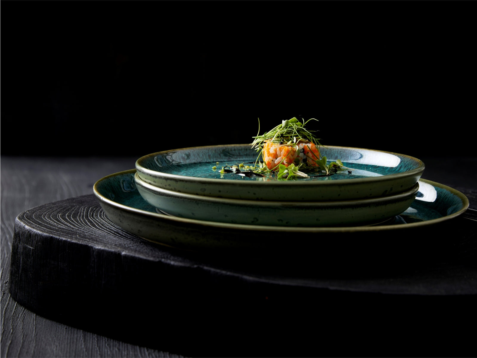 Bitz Speiseteller matt green / shiny green 27 cm Set6 Lifestyle