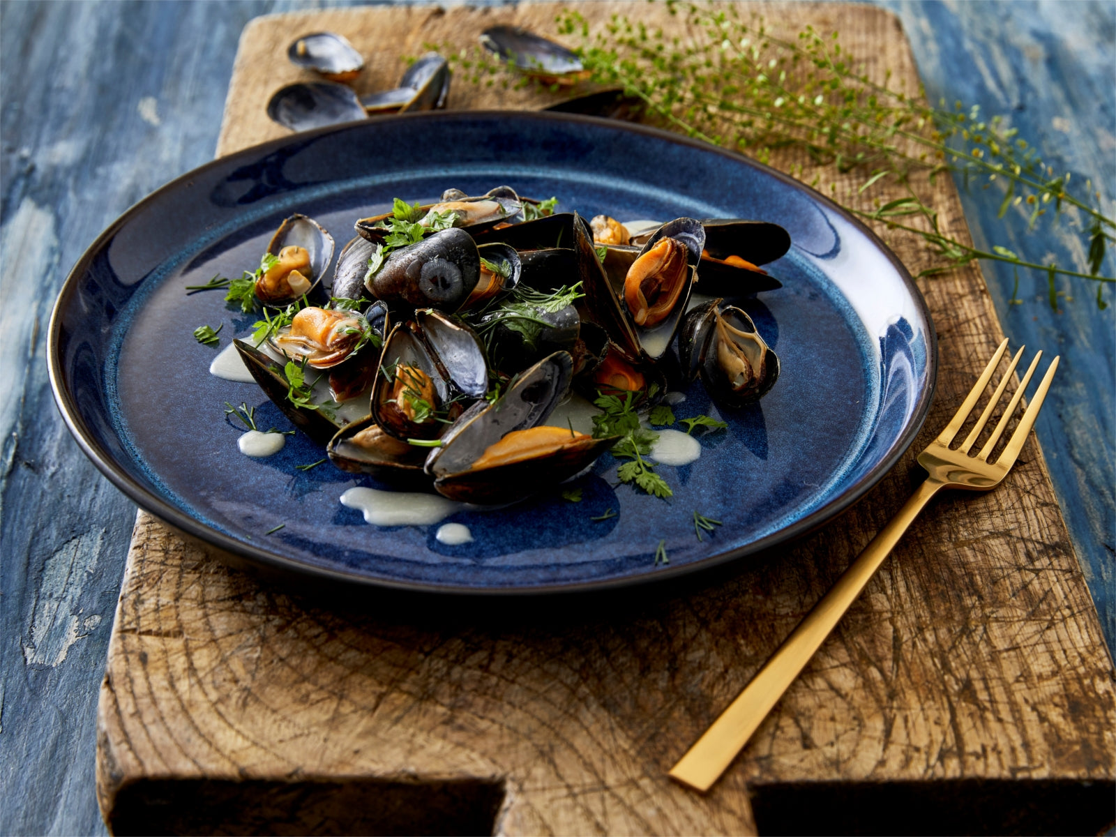 Bitz Speiseteller matt black / shiny dark blue 27 cm