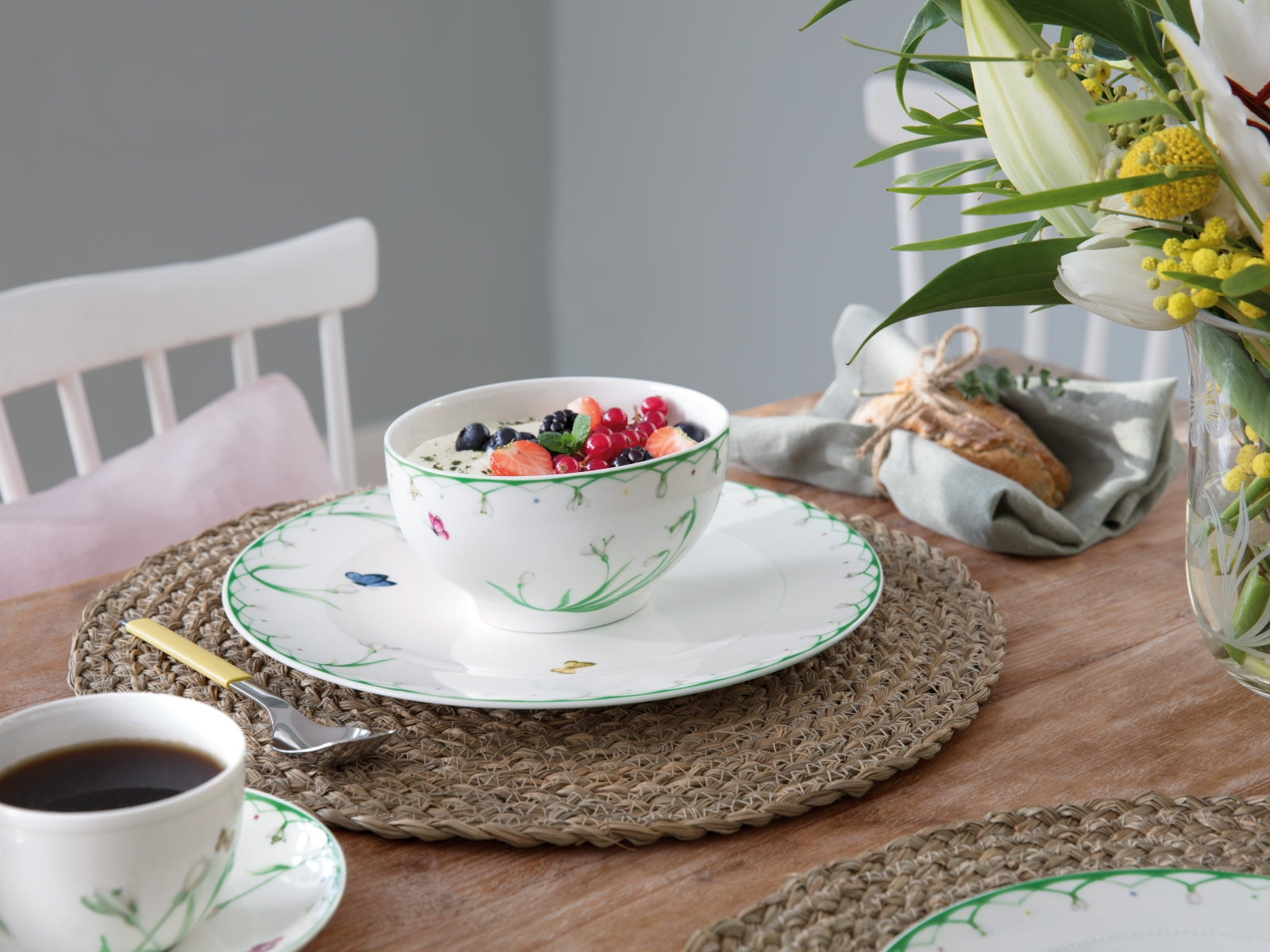 Villeroy & Boch Colourful Spring French-Bol oval 0,75l Set4 - Produktbild 3