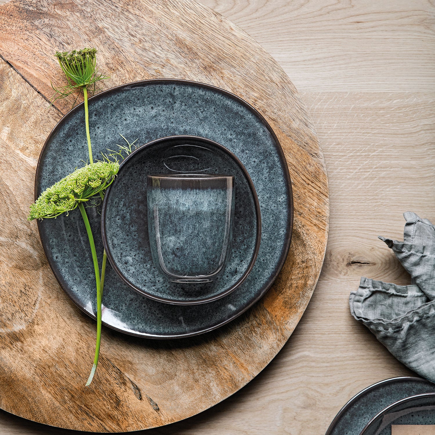 like. by Villeroy & Boch Lave gris Becher ohne Henkel