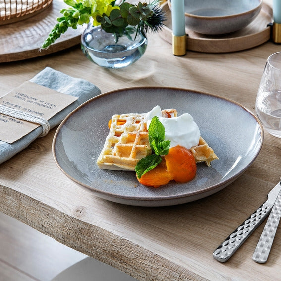 like Villeroy & Boch Lave beige Schale flach 28 cm Set6 Lifestyle