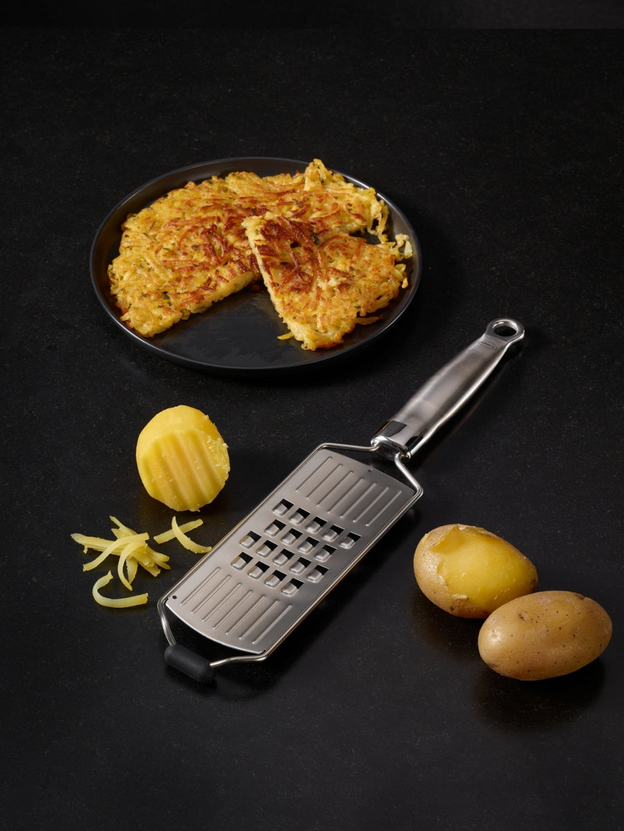 Rösle Edelstahl Grobreibe mit Griff Lifestyle 1