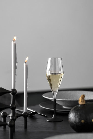 Villeroy & Boch Manufacture Rock Champagnerkelch-Set 4tlg. Lifestyle2