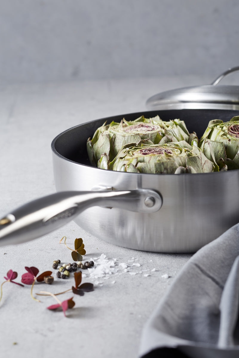 SCANPAN CTX Schmorpfanne mit Deckel 32 cm Lifestyle