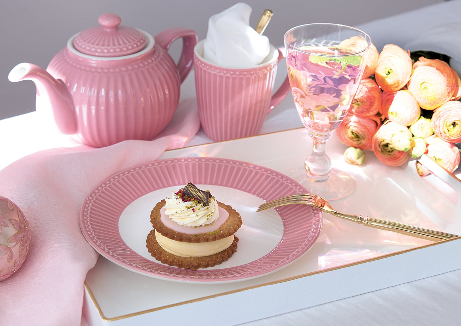 Greengate Alice Latte Cup dusty rose 0,3 l Set6 Lifestyle2