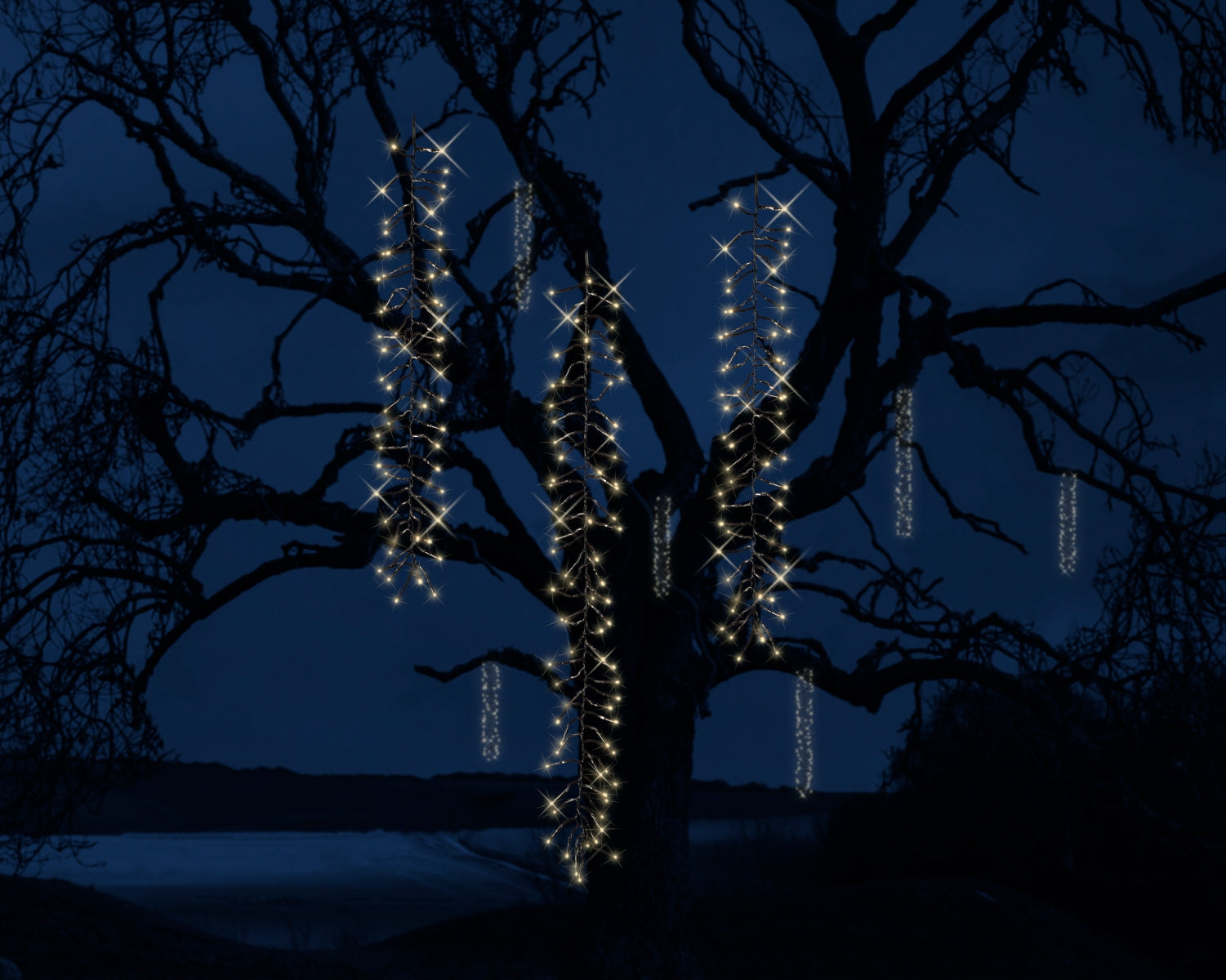 Lumineo LED Kaskadenbeleuchtung twinkle effect 200 cm Lifestyle2