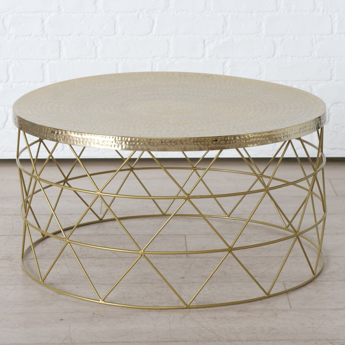 Boltze Ikato Beistelltisch Eisen gold 76 cm (1 Stück) Lifestyle 1