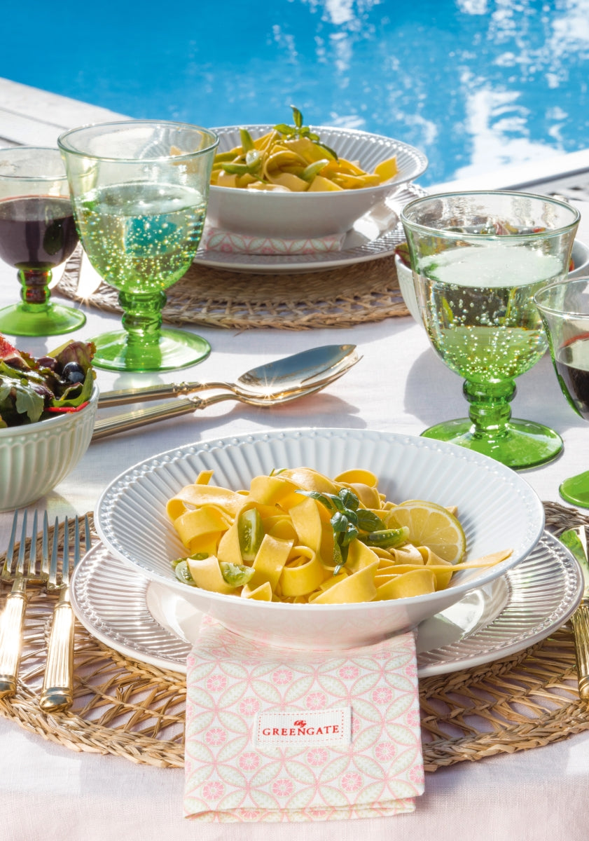 Greengate Alice Pastateller white 23cm Set6 Lifestyle