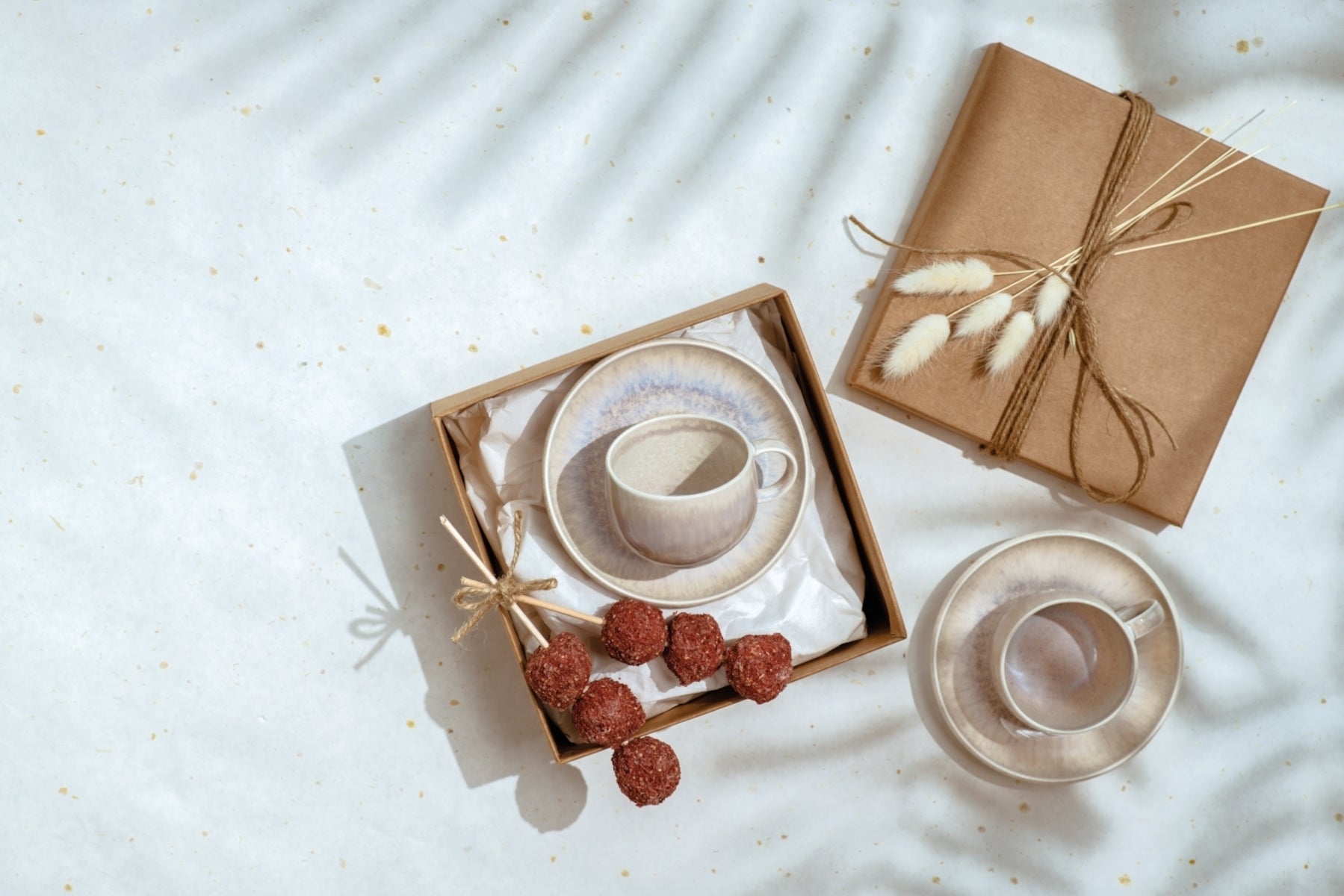 like. by Villeroy & Boch Perlemor Sand Becher Set 2tlg. Lifestyle 5