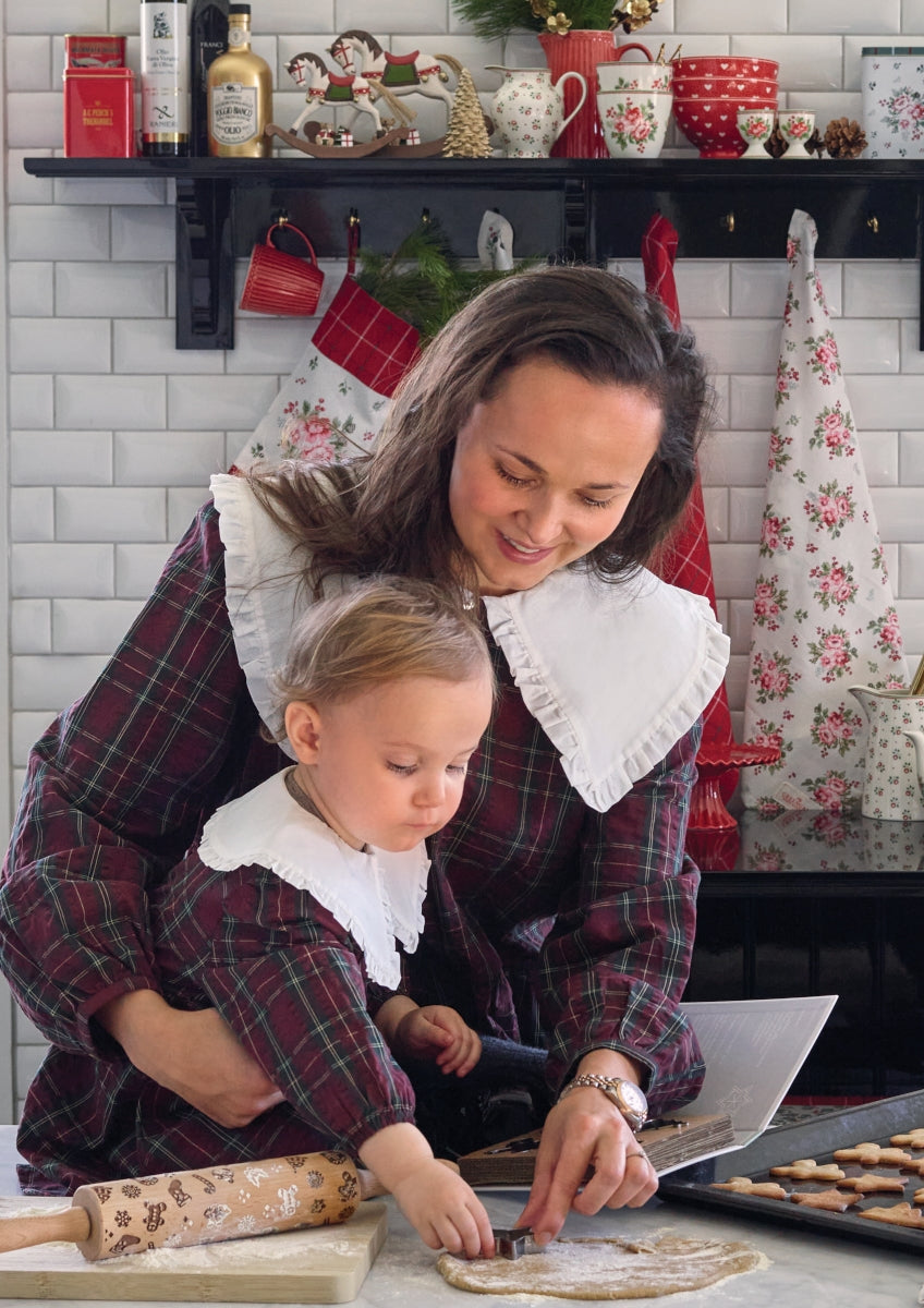 Greengate Nudelholz Christmas Mix 38 cm Lifestyle 1