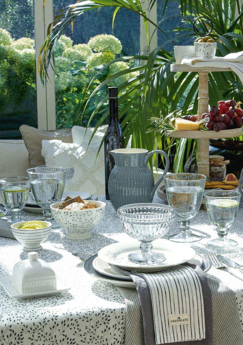 Greengate Ofelia Mini Latte Cup white 0,13l Lifestyle 2