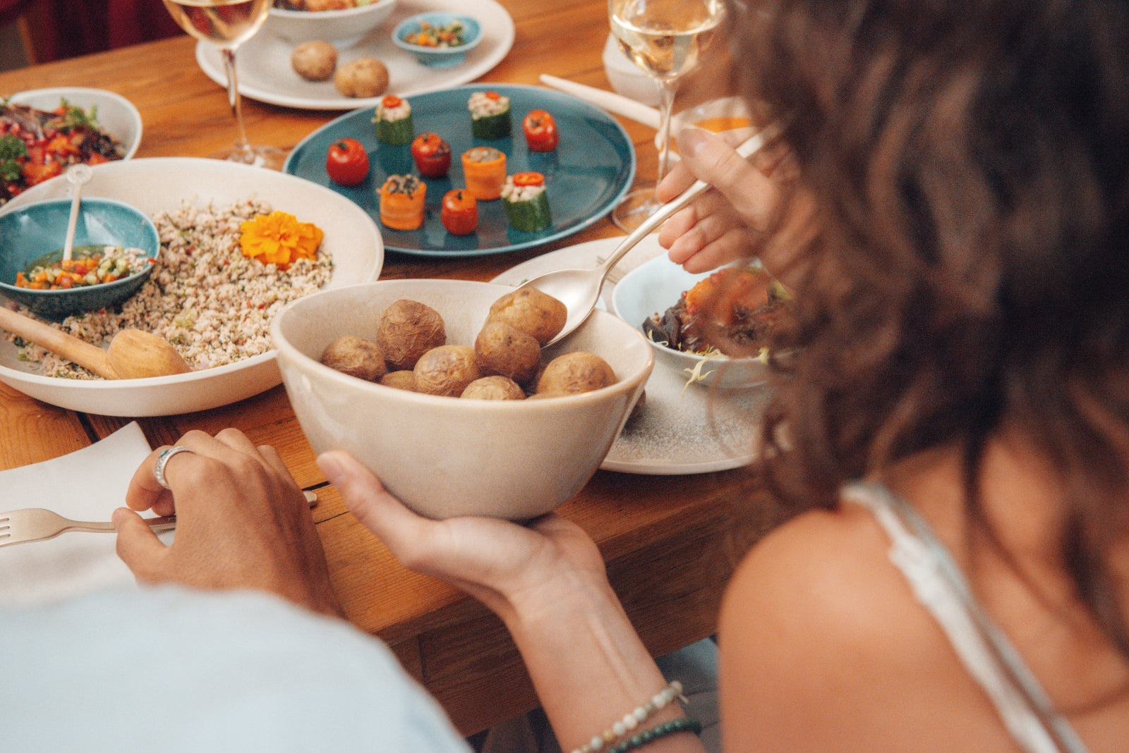 Rosenthal Junto Dune Kombitasse mit Untertasse 2tlg Lifestyle2