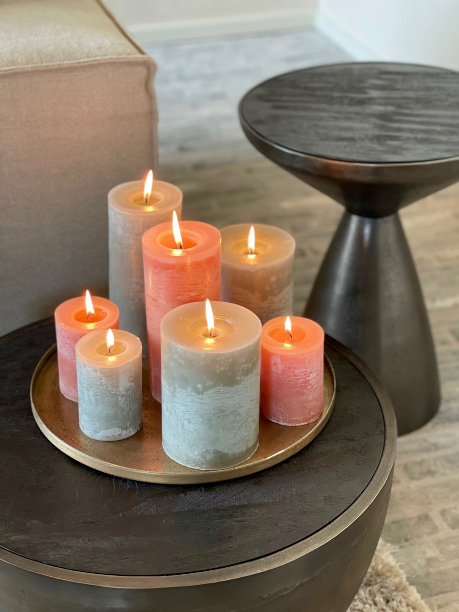 Dekocandle Zylinder-Kerze terracotta Ø 8,6 x 20 cm (1 Stück) Lifestyle 1