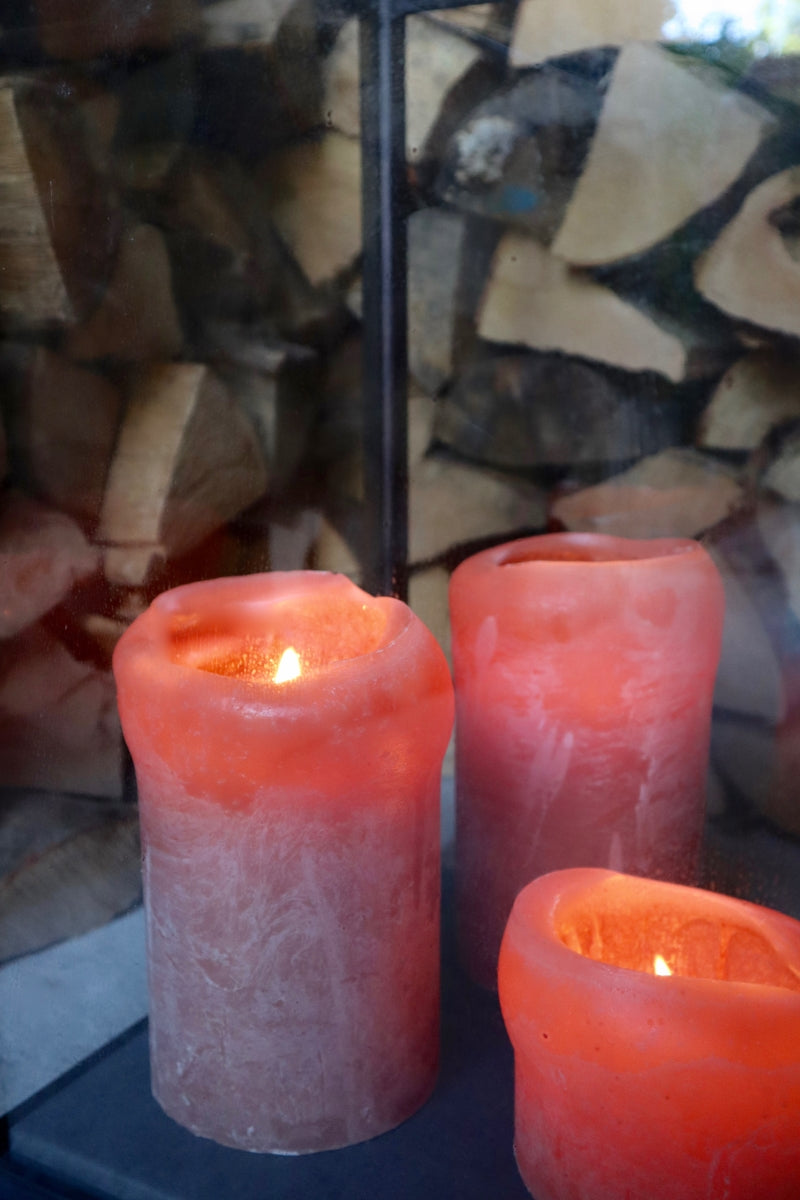 Dekocandle Zylinder-Kerze terracotta Ø 7 x 10 cm (1 Stück) Lifestyle 2