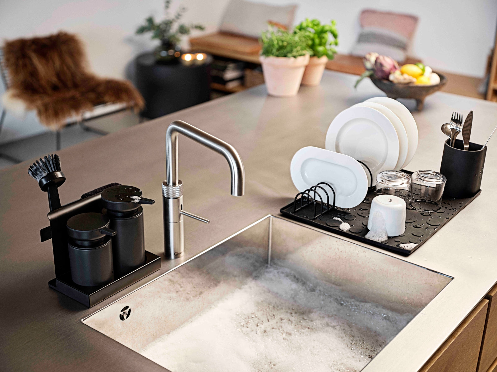 Zone Denmark Geschirrspülset DIISH black 5tlg Lifestyle 1