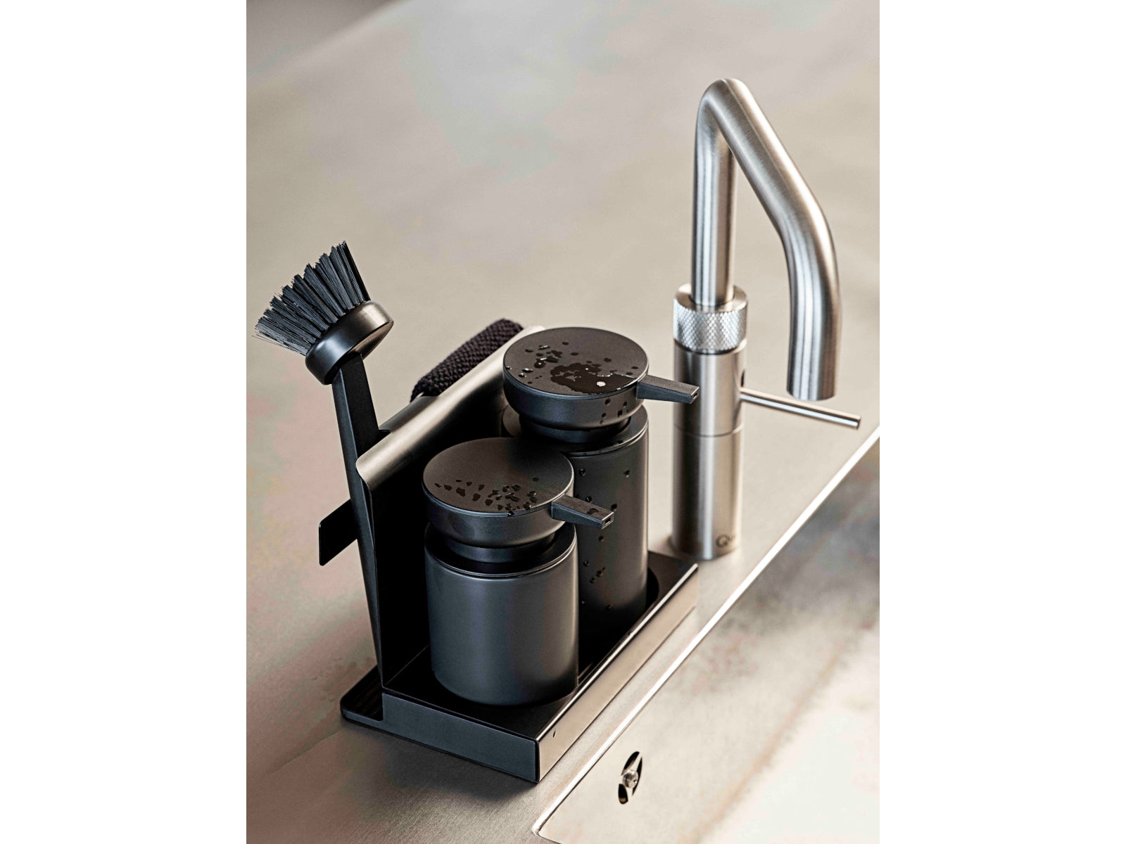 Zone Denmark Geschirrspülset DIISH black 5tlg Lifestyle 2