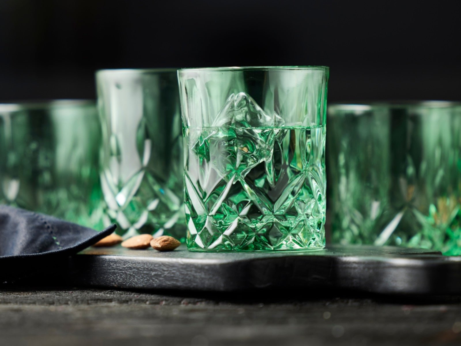 Lyngby Sorrento Whiskyglas grün 320ml Set4 Lifestyle