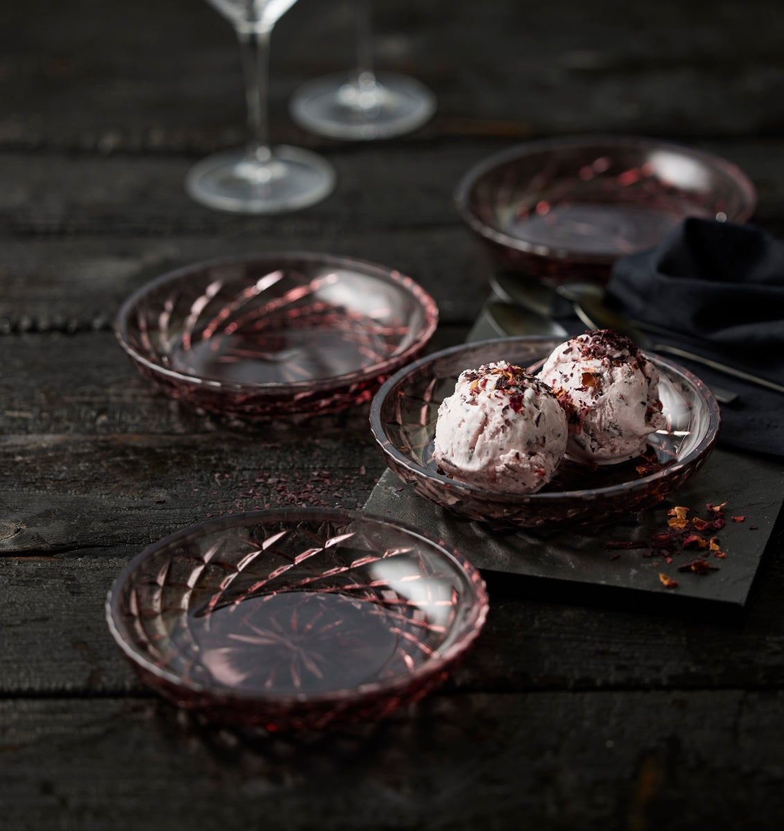 Lyngby Sorrento Teller Glas pink 16 cm Set4 – Tischideen & Ambiente