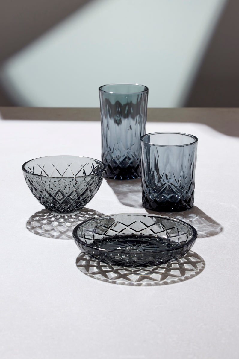 Lyngby Sorrento Schale Glas grau 12 cm Set4 Lifestyle2