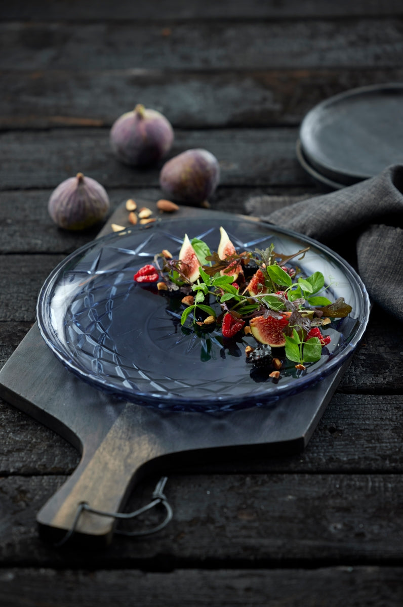 Lyngby Sorrento Platte Glas blau 30cm Lifestyle1