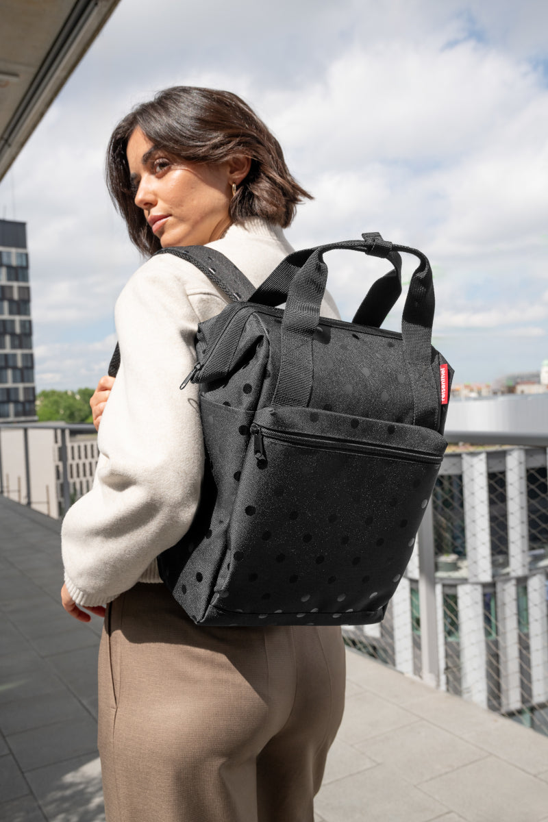 reisenthel allrounder R glossy dots black Lifestyle 5