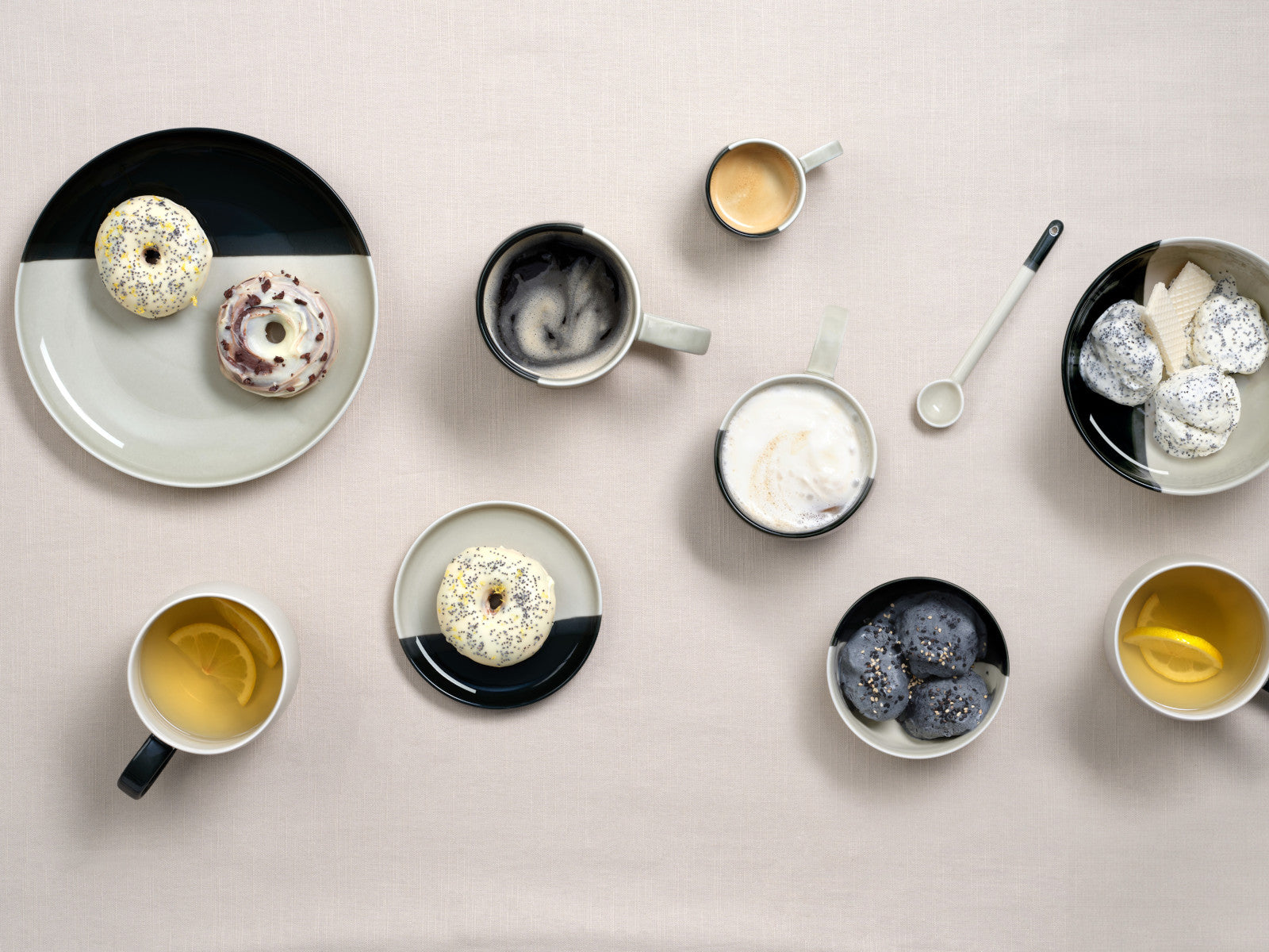 ASA joy Dessertteller black currant smoothie 22 cm Lifestyle  1