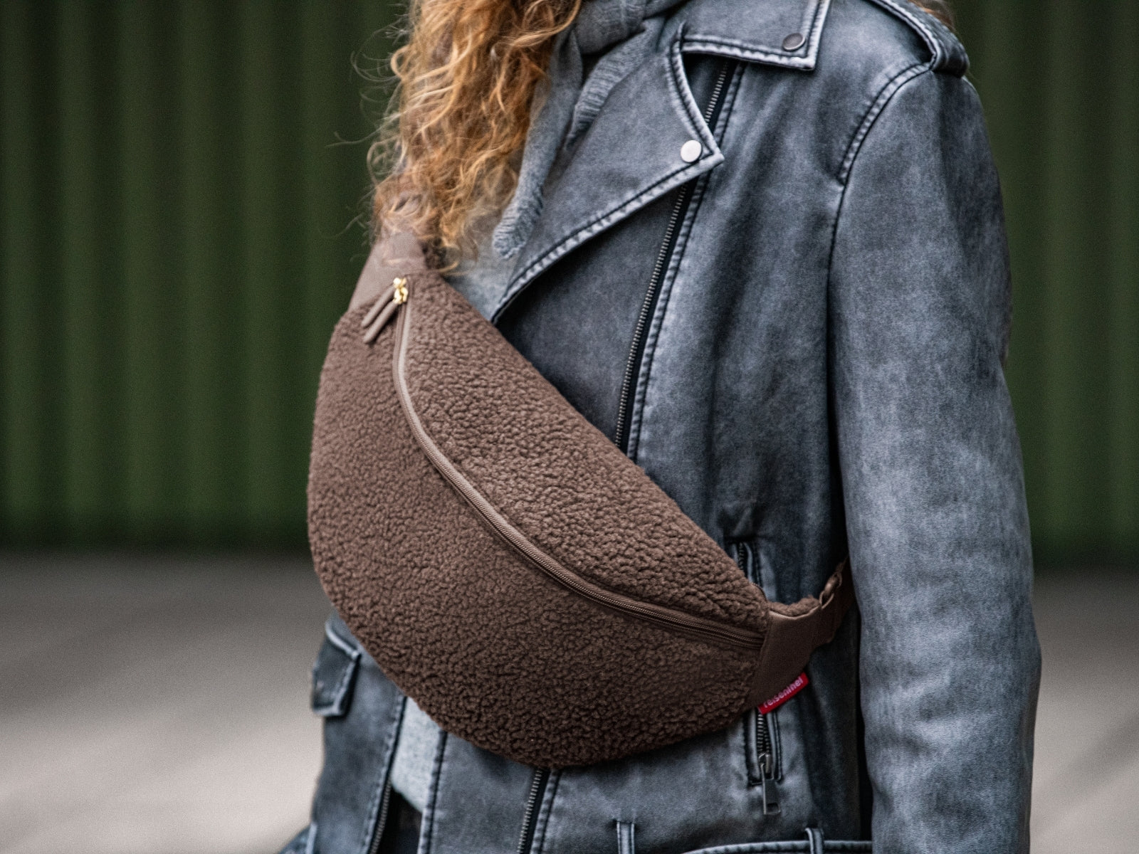 reisenthel city beltbag teddy chocolate - Produktbild 5