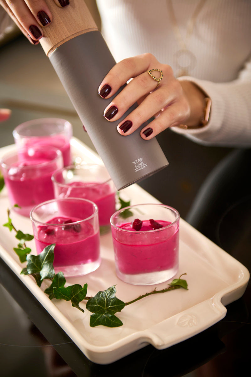 PEUGEOT BOREAL Pfeffermühle felsgrau 21 cm Lifestyle 5