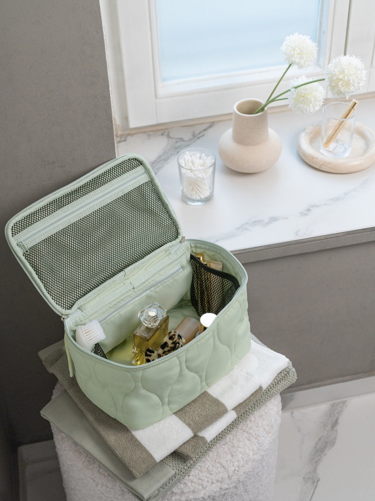 reisenthel cosmetic case puffer iced matcha - Produktbild 6