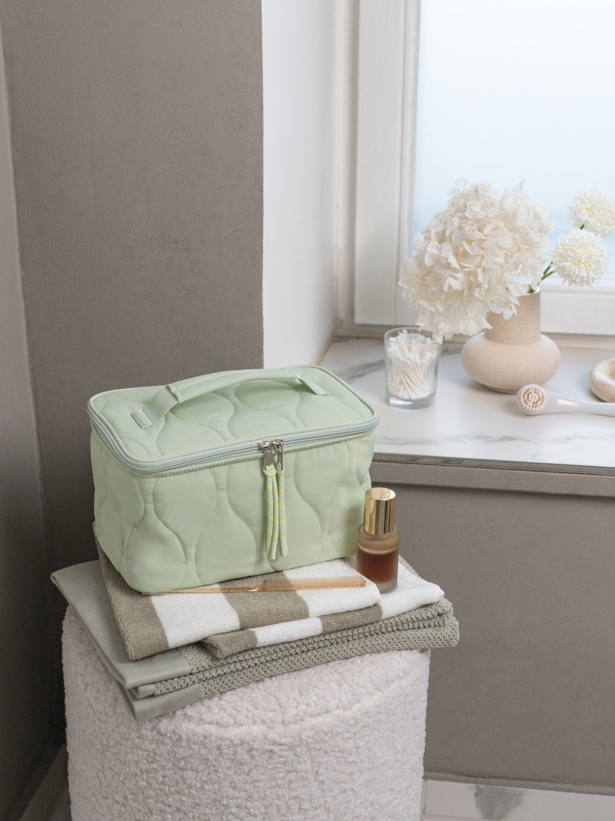 reisenthel cosmetic case puffer iced matcha - Produktbild 7