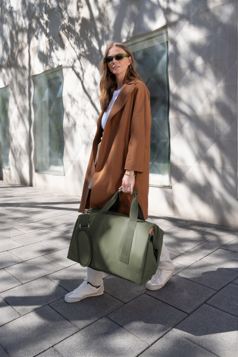 reisenthel allrounder L forest gold Lifestyle 1