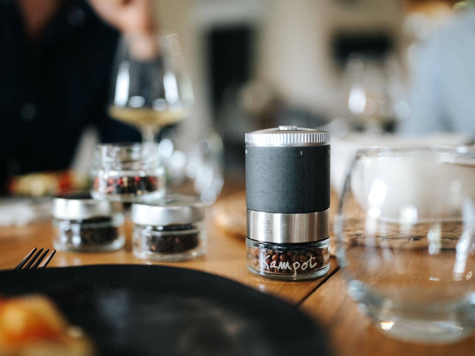 PEUGEOT MAESTRO Pfefferbar u'Select graphit 10 cm Geschenkset Lifestyle 3