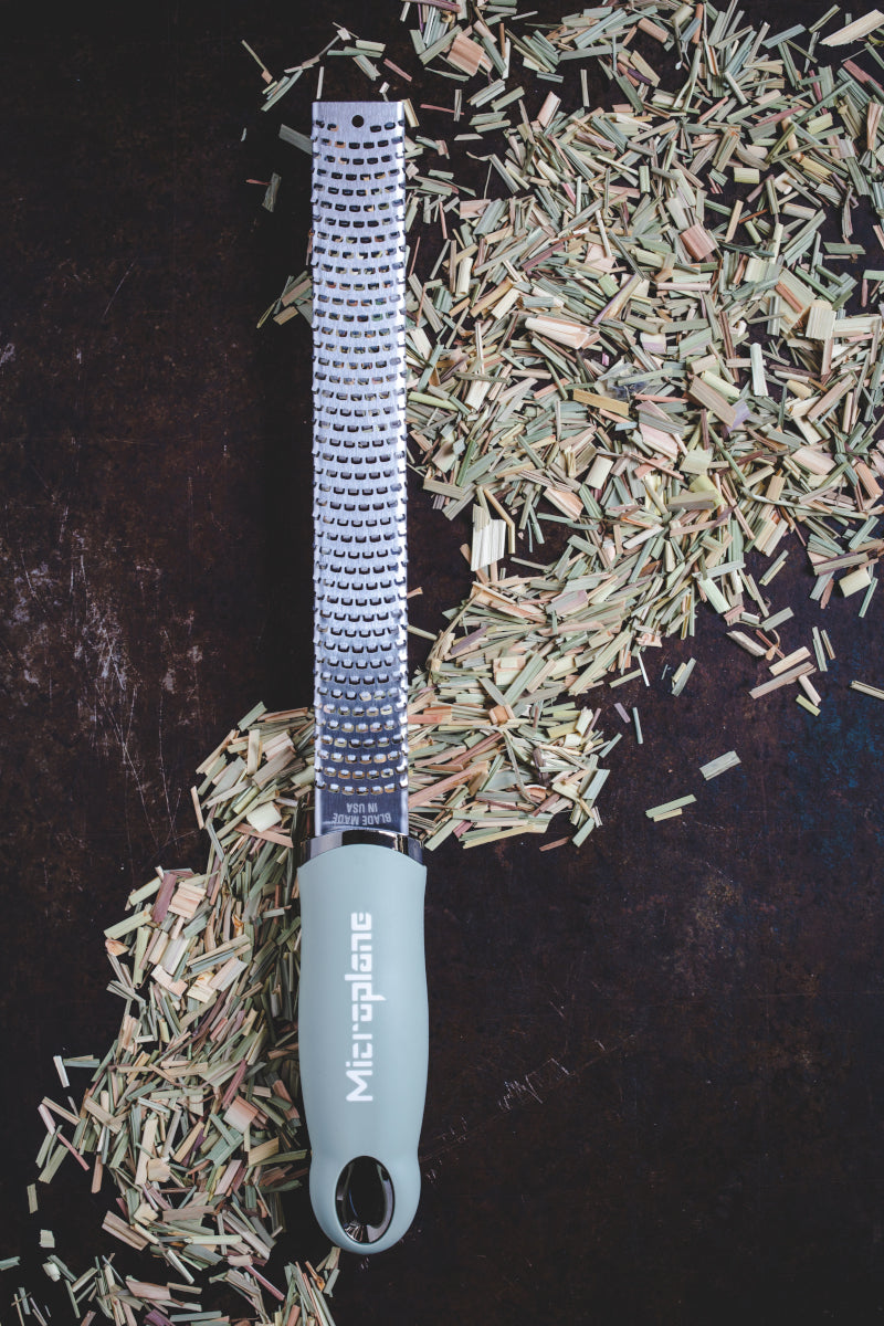 Microplane Premium Zester Reibe salbeigrün Lifestyle 2