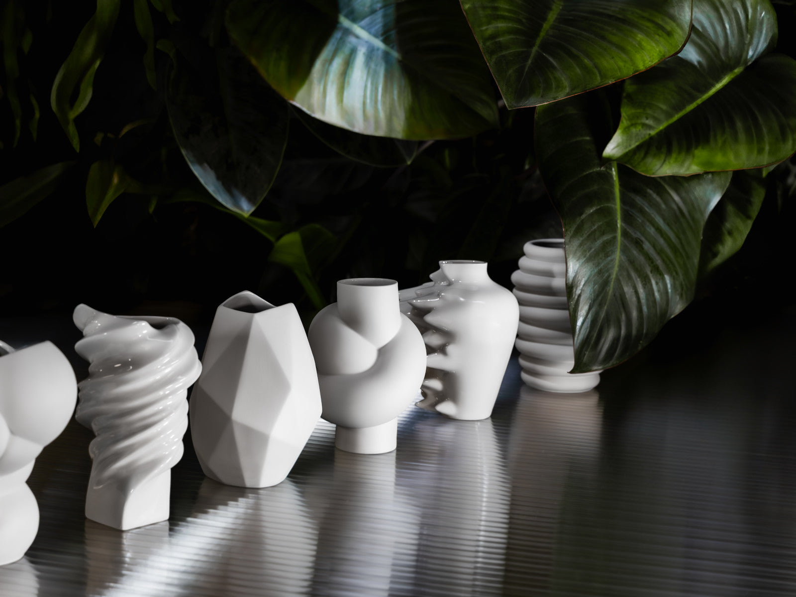 Rosenthal Squall Weiss Vase 15 cm Lifestyle 2