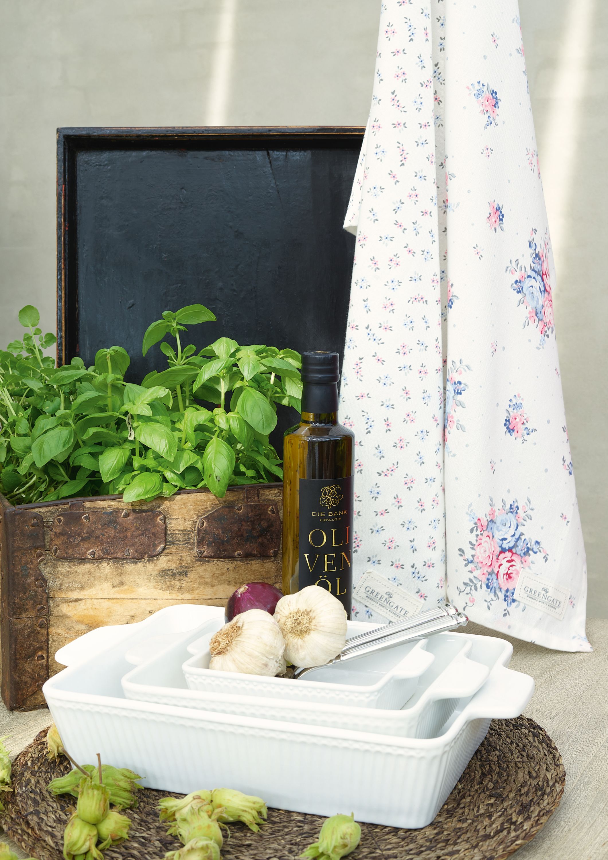 Greengate Alice Pastateller white 23cm Set6 Lifestyle