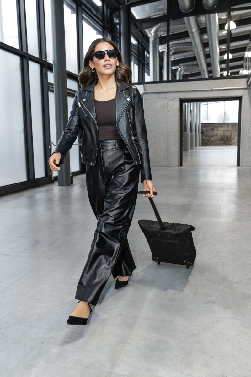 reisenthel trolley M mesh black Lifestyle 2