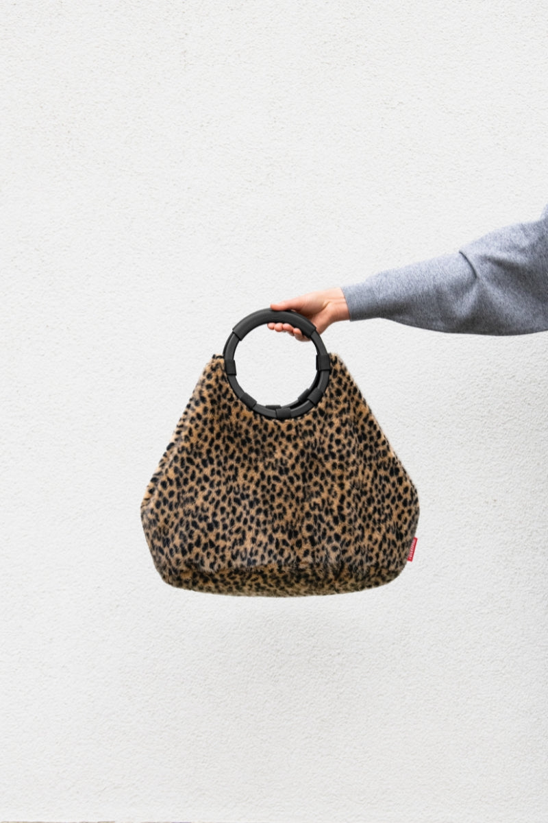 reisenthel loopbag hobo leo fake fur - Produktbild 10